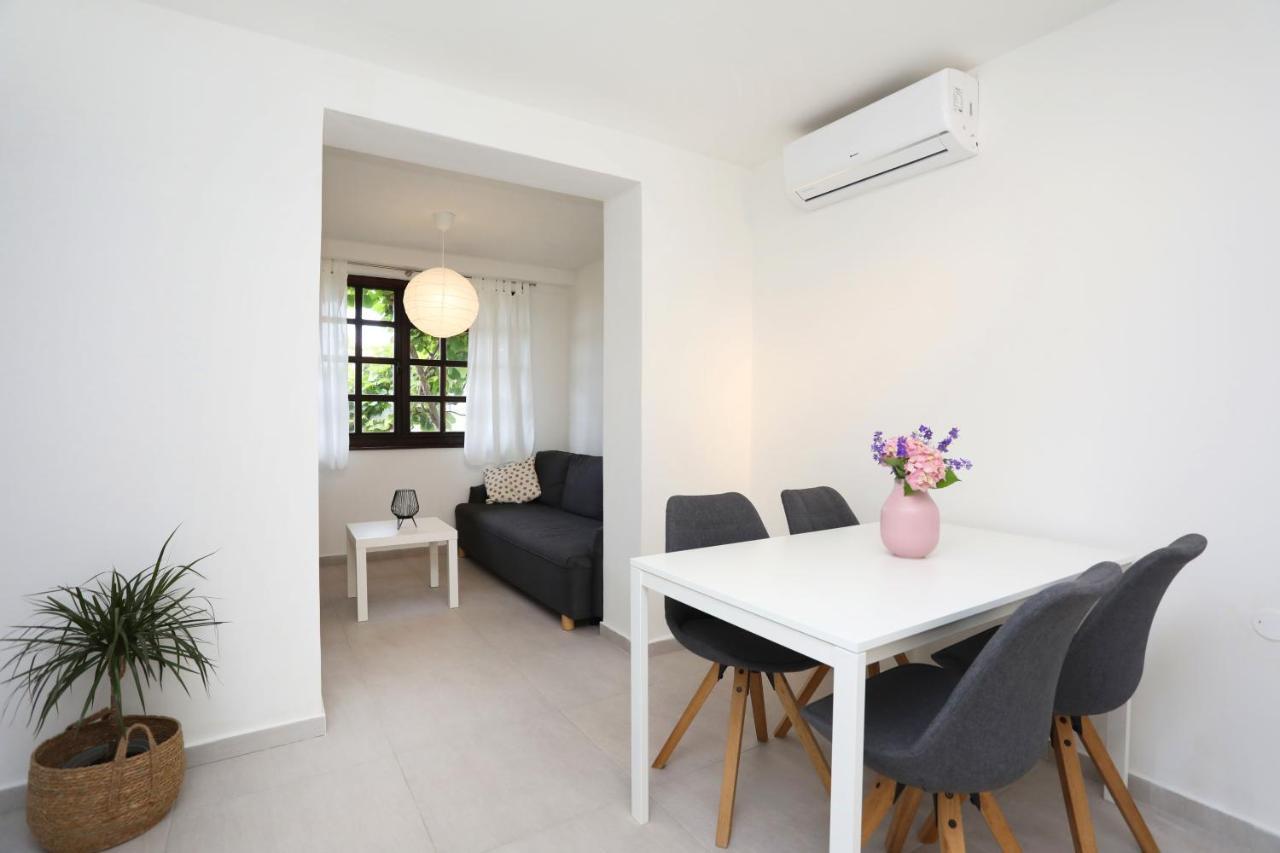 Apartment Lina Rabac Exterior photo